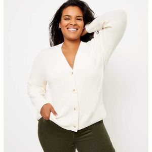 🆕 Loft PLUS V-Neck Cardigan in Whisper White